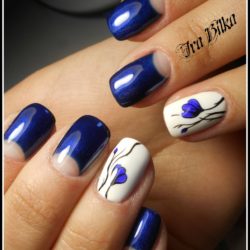 Nail polish for blue dress photo
