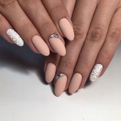 Peach summer nails photo
