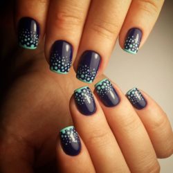 Dotted nails photo