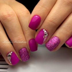 Bright pink nails photo