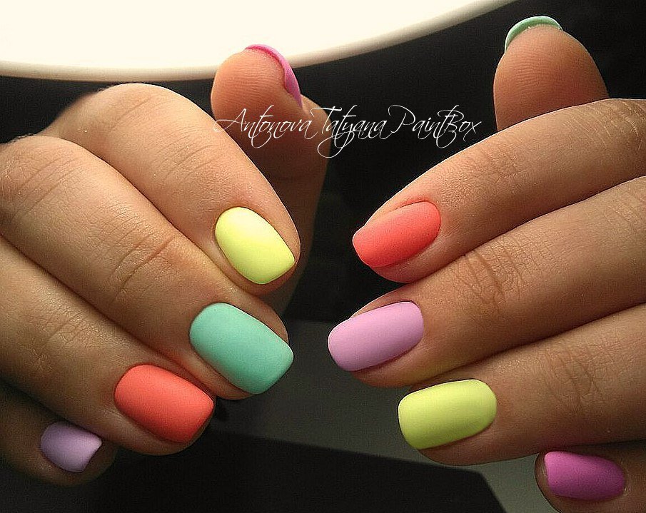 Multi-color nails