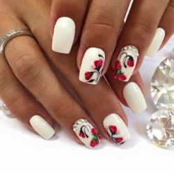 Nails with poppies photo