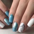 Trendy colorful nails