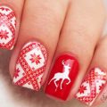 Nails with deer