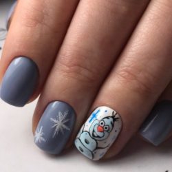 Grey nails with a pattern photo