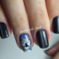 Black nails with a picture