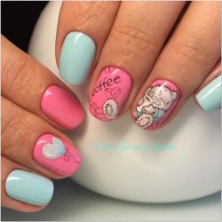 Valentine’s Day nails photo
