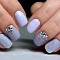 Gray nails