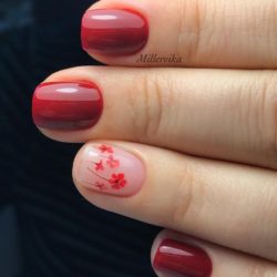 Red nail art photo