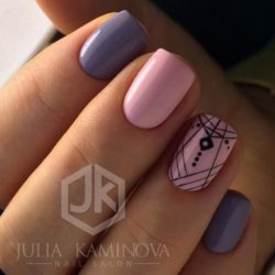 Pink and purple nails photo