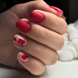 Red nail art photo