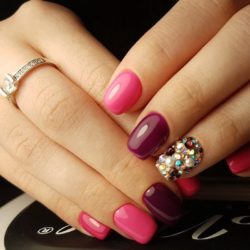 Bright pink nails photo