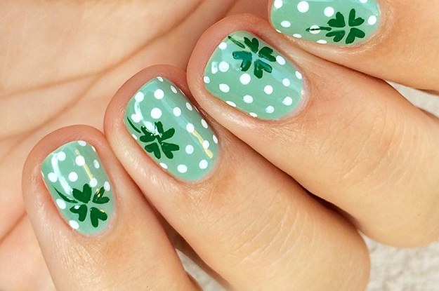 Delicate spring nails