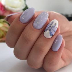 Pale purple nails photo