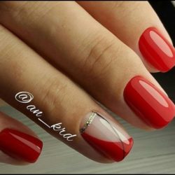 Classic red nails photo