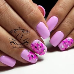 Nails ideas with flowers photo