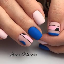 Blue and pink nails photo