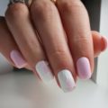 Gentle nails with a picture