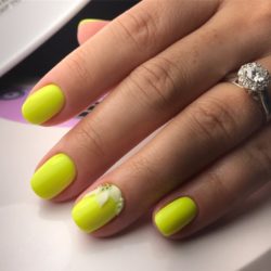 Acid yellow nails photo