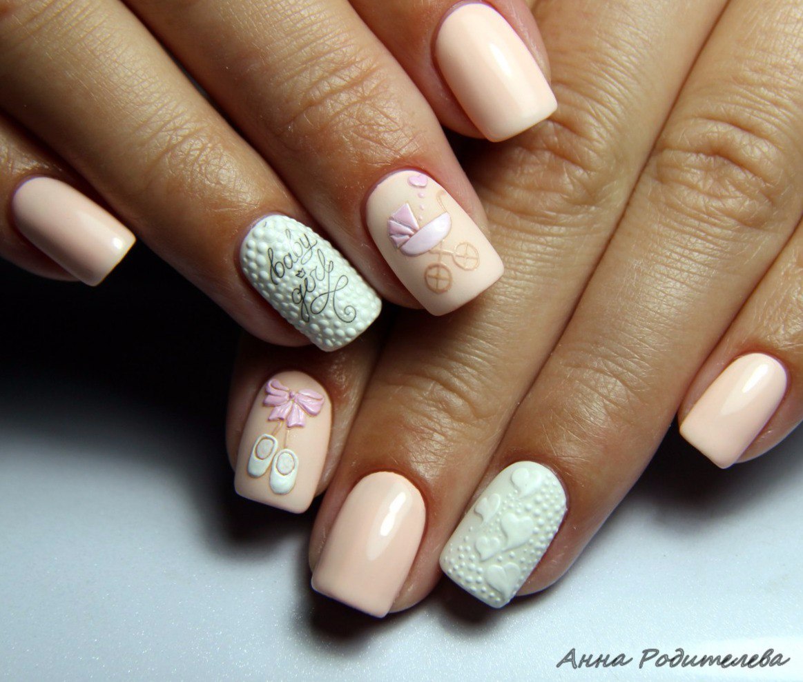 White and pink nails