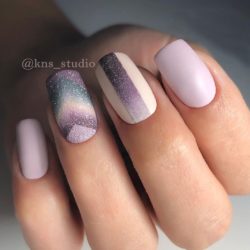Gradient nails photo