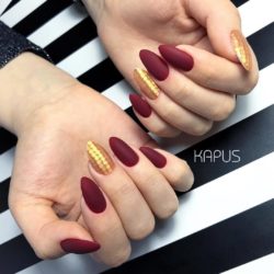 Marsala nails photo