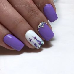 Ideas of lilac nails photo
