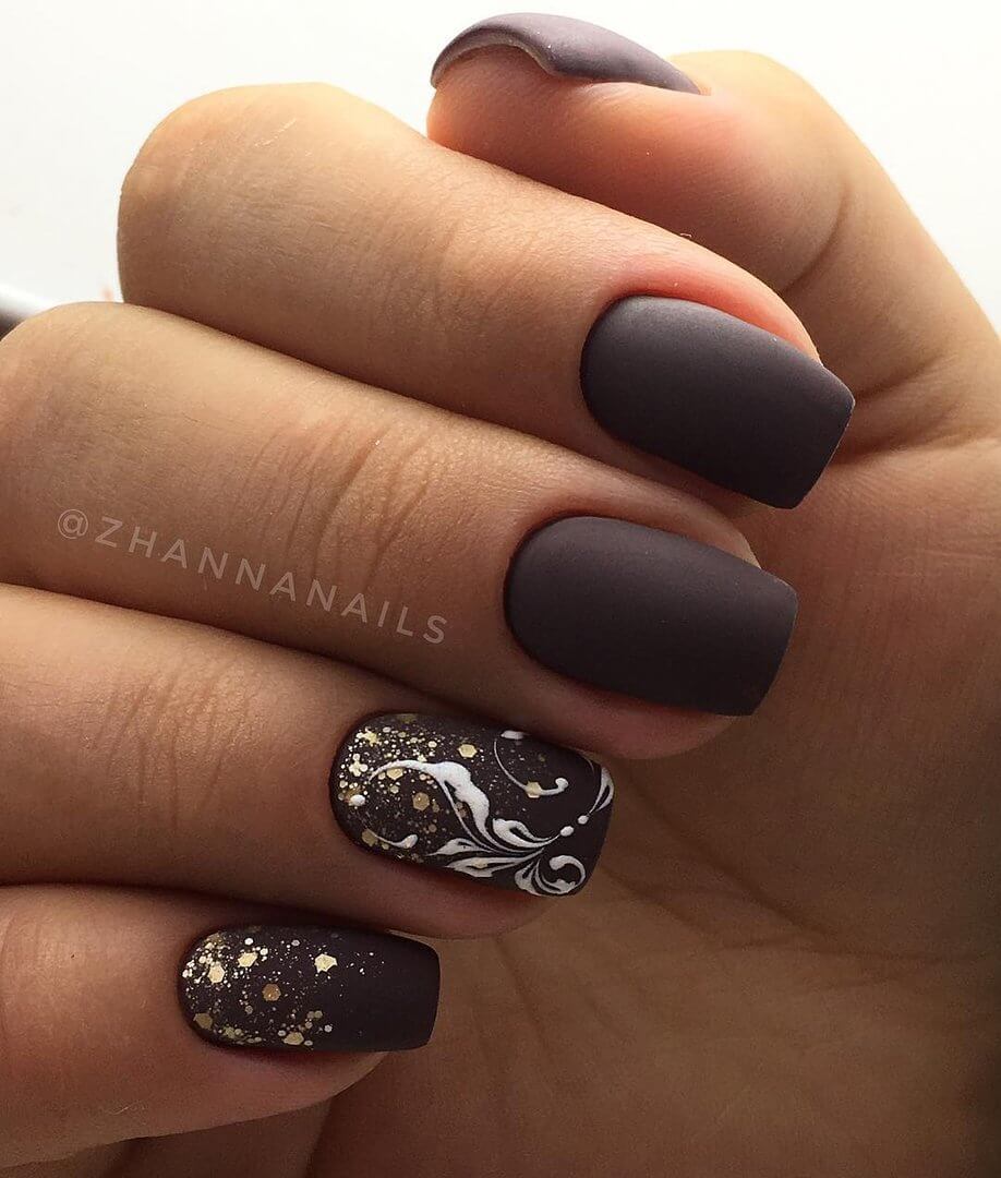Dark purple nails