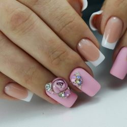 White and pink french manicure photo