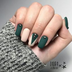 Green matte nails photo