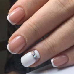 White wedding nails photo