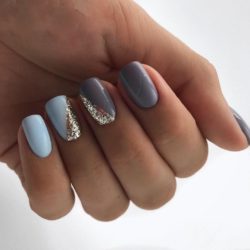 Gentle nails with a picture photo