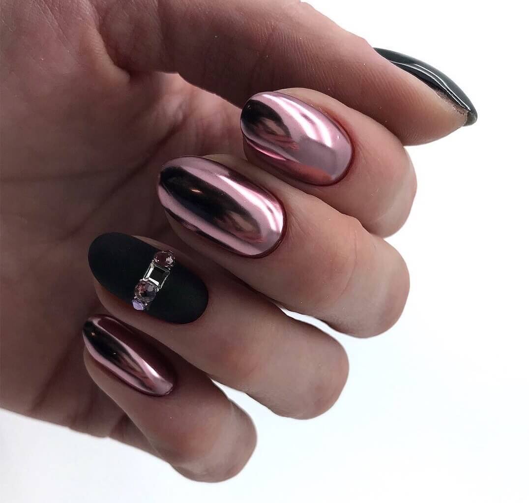 Neon nails