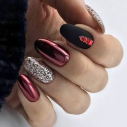 Glossy nails photo